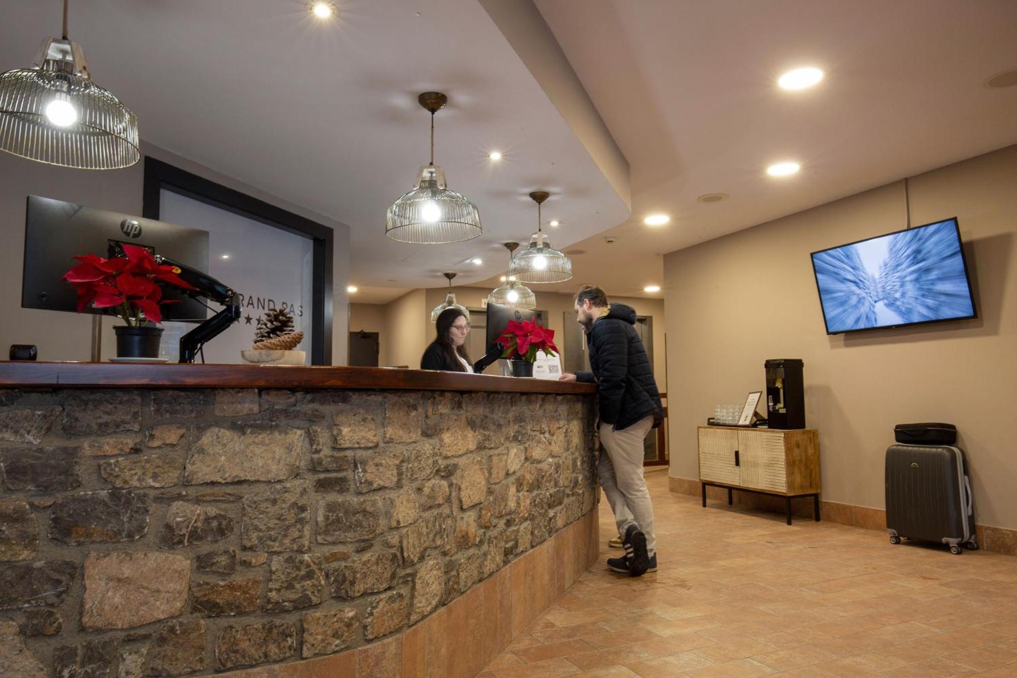 Hotel Grand Pas 파스데라까사 외부 사진